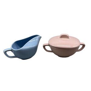 Conversation Taylor Smith creamer sugar bowl lid pink blue Conversation READ
